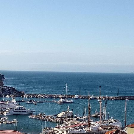 Sweet Liana Un Tuffo Nel Cuore Del Paese Porto Santo Stefano  Buitenkant foto