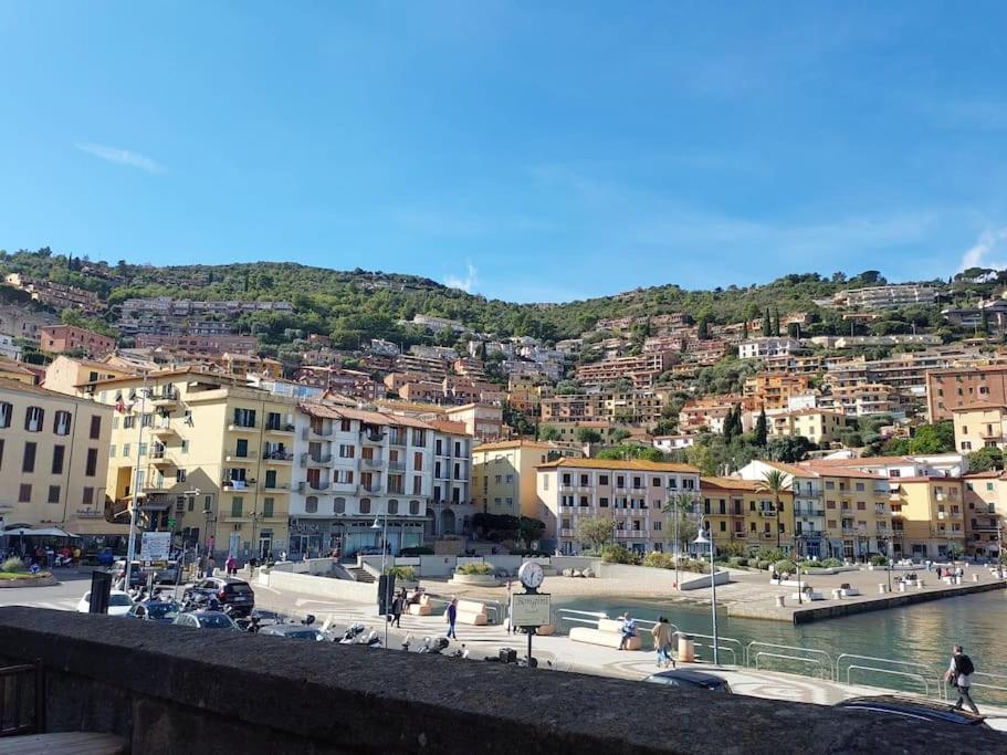 Sweet Liana Un Tuffo Nel Cuore Del Paese Porto Santo Stefano  Buitenkant foto